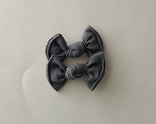 Charcoal Mini Ribbed BloomCLIPS set of 2