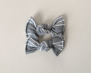 Heather Gray Multistripe BloomCLIPS set of 2