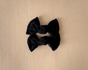 Black Ribbed BloomCLIPS OR nylon headband