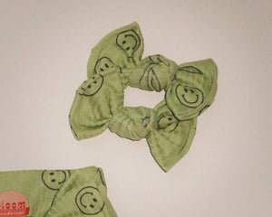 Lime Smiley BloomCLIPS or Nylon Headband