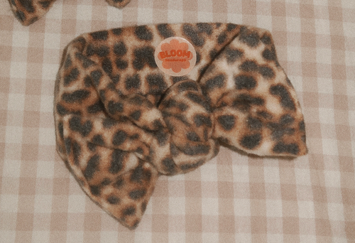 Classic Fuzzy Cheetah Tie On Headwrap