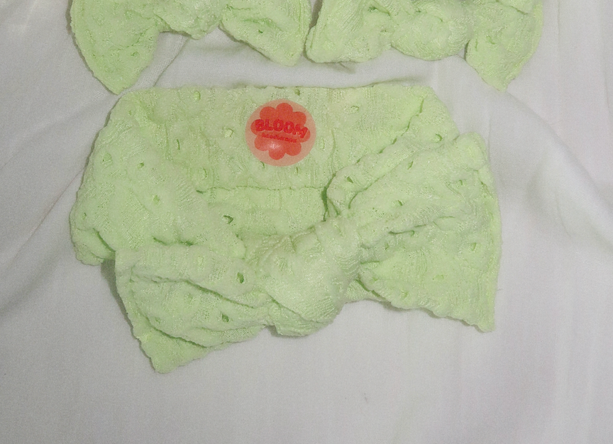 Lime Eyelet Tie On Headwrap