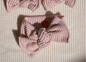 Cozy Blush Wavy Ribbed Tie On Headwrap