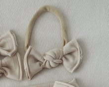 Oat Milk Wide Ribbed BloomCLIPS or Nylon Headband