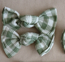 Green Ribbed Gingham BloomCLIPS or Nylon Headband