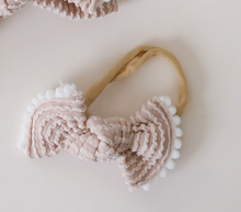 *RESTOCK* Bone Wavy Ribbed BloomCLIPS or Nylon Headband