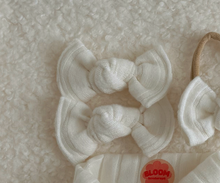 White Fuzzy Ribbed BloomCLIPS or Nylon Headband