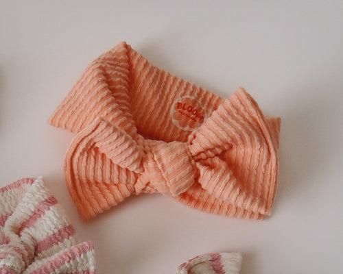 Peach Wavy Ribbed Tie On Headwrap