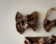 Classic Cheetah BloomCLIPS or Nylon Headband