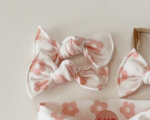 *RESTOCK* Blush Retro Daisy BloomCLIPS
