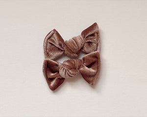 Neutral Mauve Velvet BloomCLIPS set of 2
