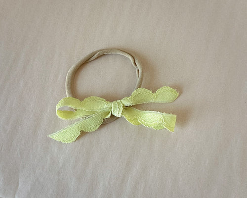 Scalloped Lace Nylon Headband or BloomCLIPS