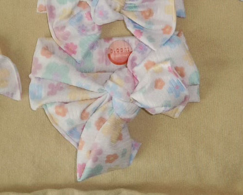 *RESTOCK* Oversized Bow Pastel Daisy Tie On Headwrap