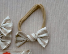 Oatmeal Stripe BloomCLIPS or Nylon Headband