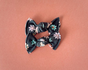 Black Multicolored Floral BloomCLIPS set of 2