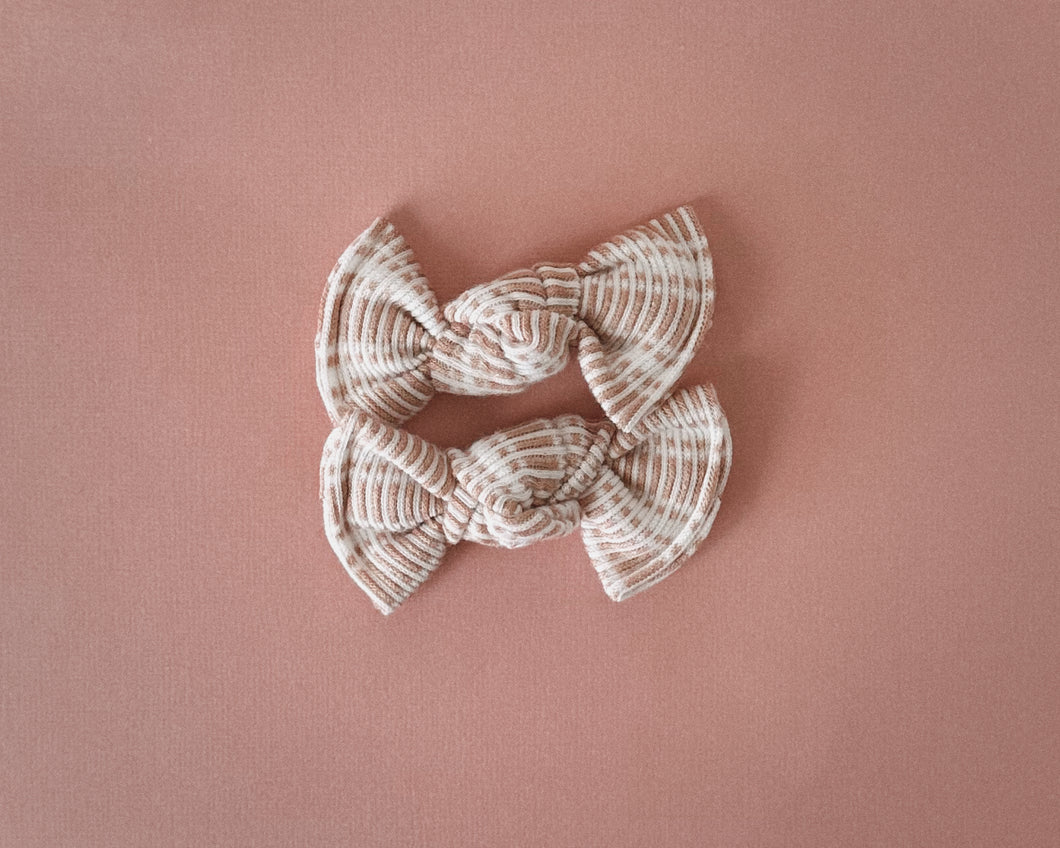 Textured Blush BloomCLIPS set of 2