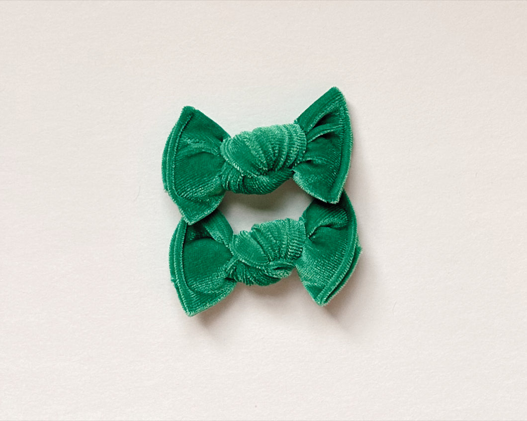 Kelly Green Velvet BloomCLIPS set of 2
