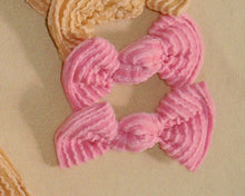 Bubblegum Wavy Ribbed BloomCLIPS or Nylon Headband