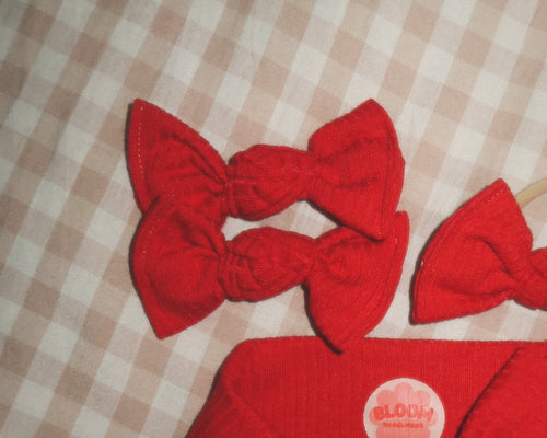 Classic Red Ribbed BloomCLIPS or Nylon Headband