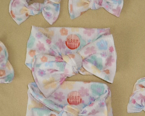 *RESTOCK* Pastel Daisy Ribbed Tie On Headwrap