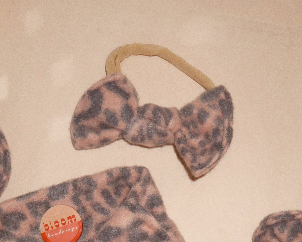 blush fuzzy leopard nylon headband bow for baby girl