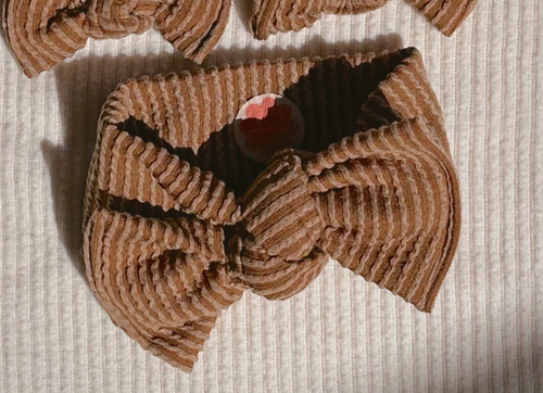 cinnamon sugar brown wavy ribbed tie on headwrap bow for baby girl