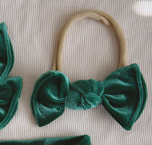 forest green velvet nylon headband bow for baby girl
