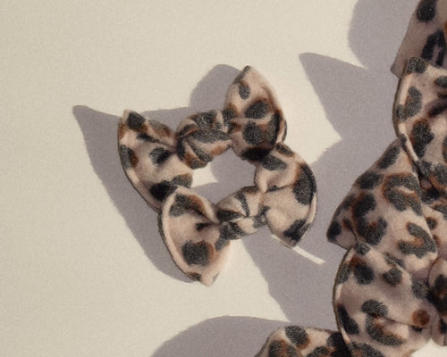 fuzzy leopard bloom clips for toddler baby girl bows