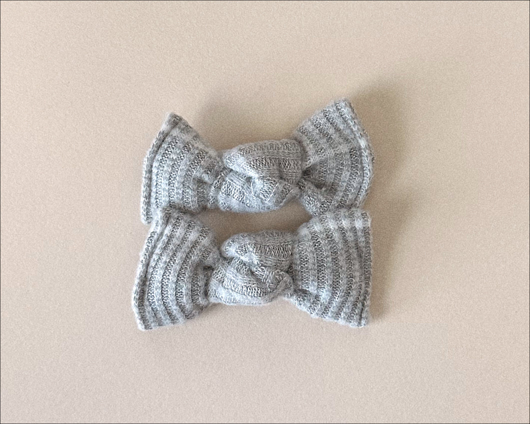 Light Heather Ribbed BloomCLIPS set of 2