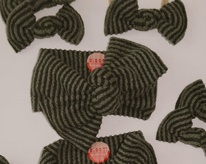 pine green wavy ribbed bow baby girl newborn mom mama holiday 