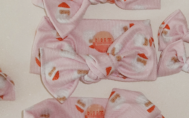 pink Santa ribbed tie on headwrap bow Christmas holiday 