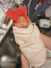 baby girl wavy ribbed bow