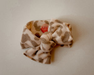 Fuzzy Leopard Neutral Tie On Headwrap