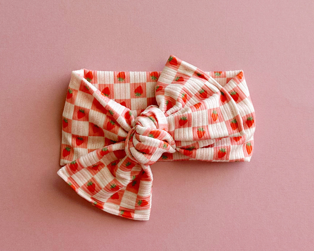 *RESTOCK* Strawberry Check Tie On Headwrap