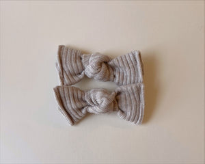 Oatmeal Ribbed BloomCLIPS set of 2