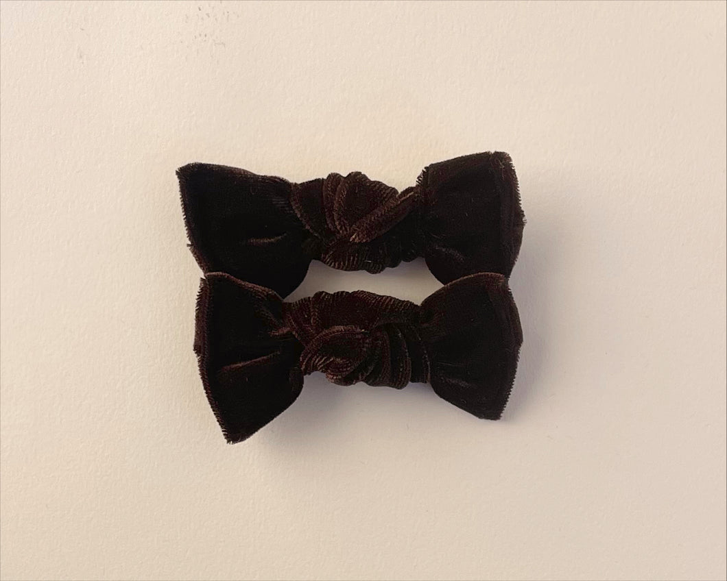 *RESTOCK* Chocolate Velvet BloomCLIPS set of 2