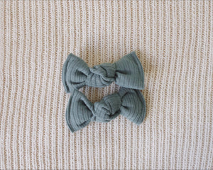 Dusty Sage Ribbed BloomCLIPS set of 2