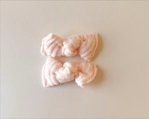 REbloom* Blush Fuzzy Ribbed BloomCLIPS set of 2